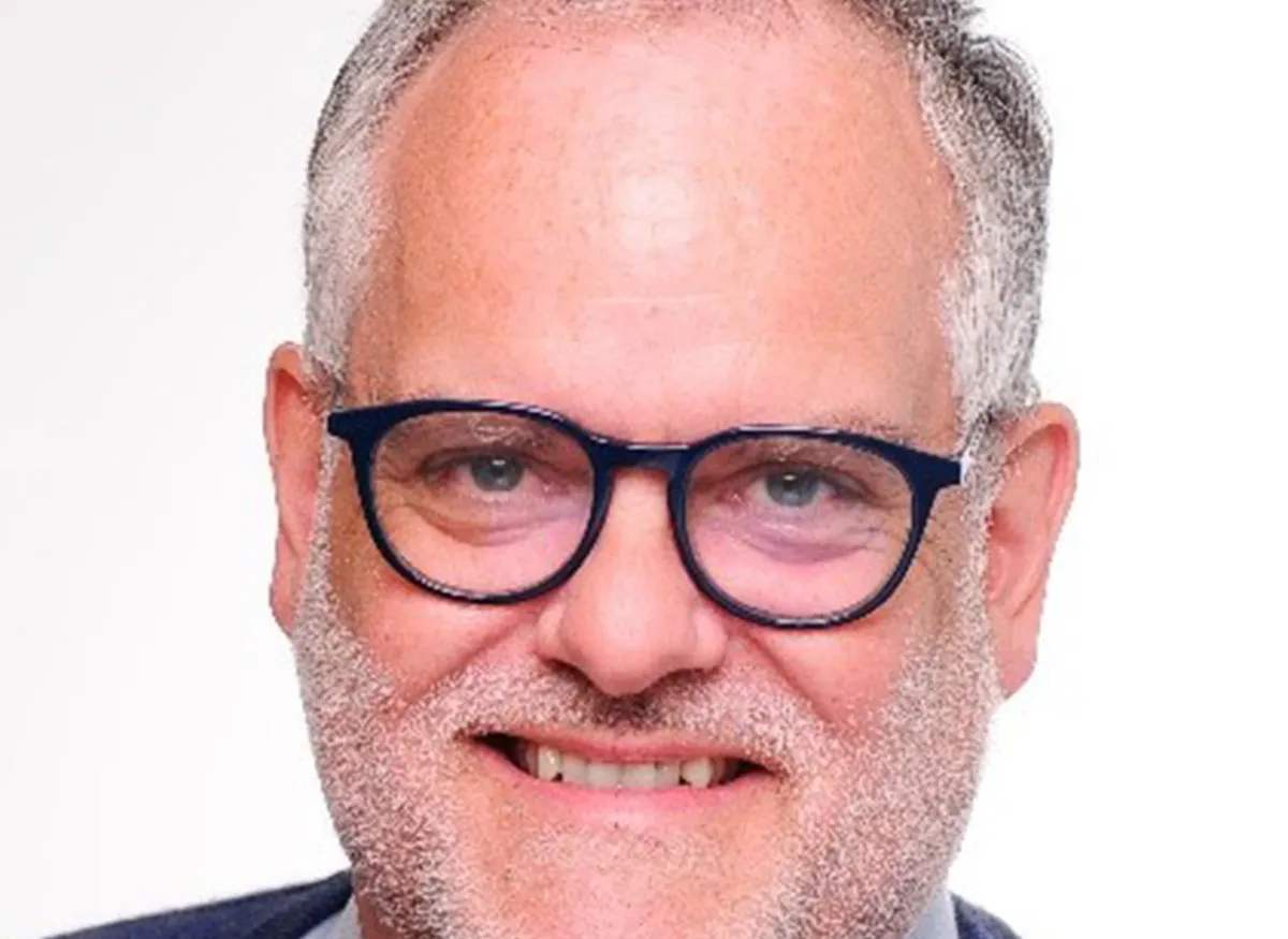 Raphael Hoest headshot