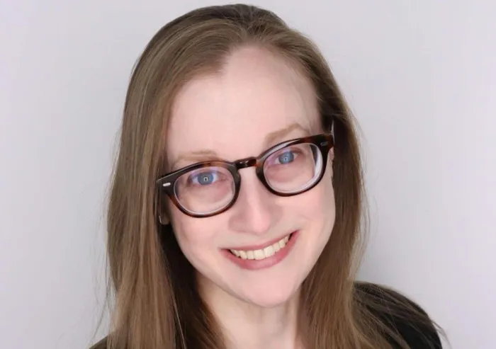 Headshot of Annela Levitov