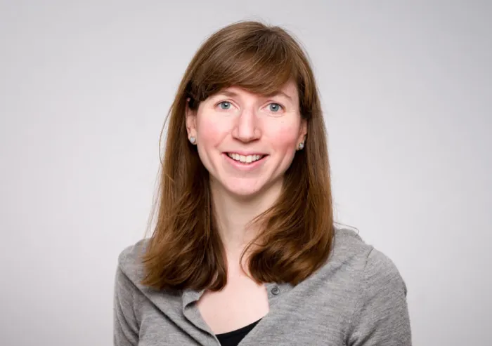 Headshot of Kelly Archer