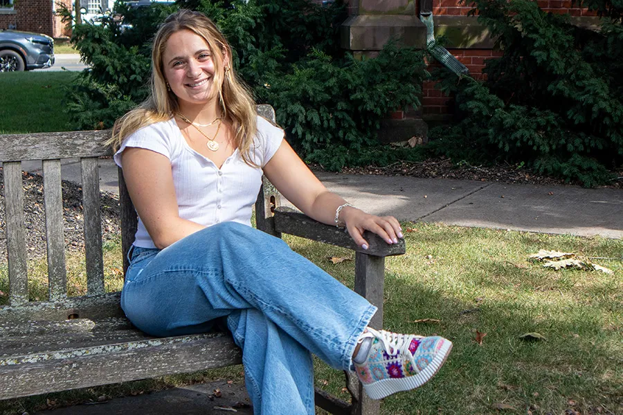 Gracie Meisner ’25,