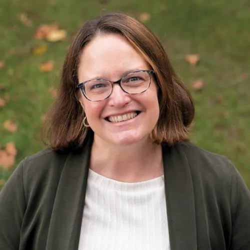 Headshot of Meg Blume-Kohout