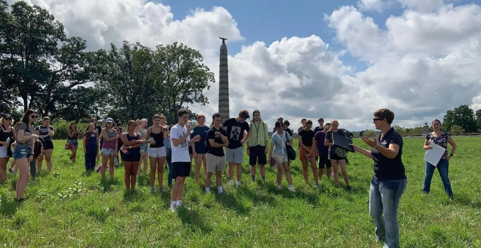 Jill Ogline Titus leads Lincoln Scholars at Gettysburg National Military Park.