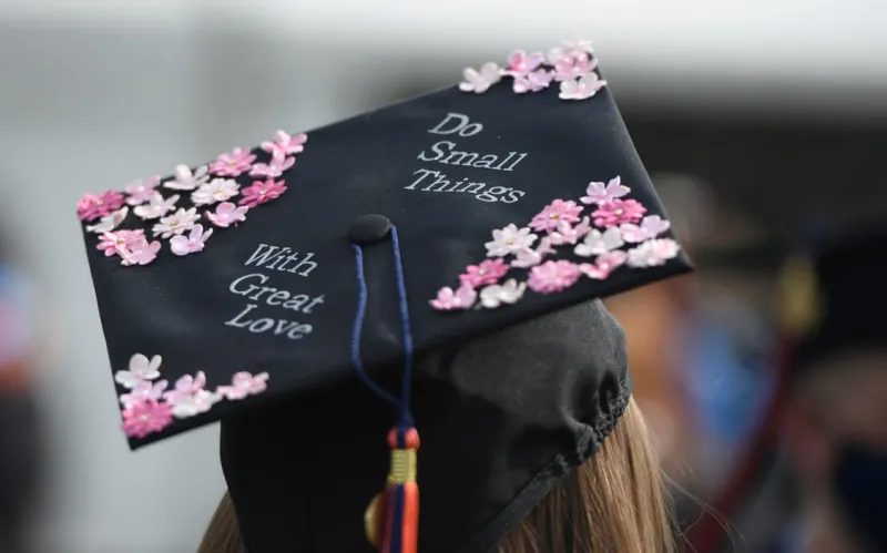 An image of a decorated mortarboard 