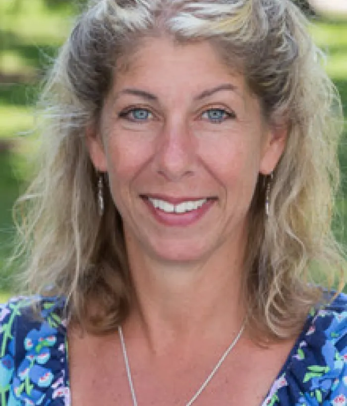 Photo of Andrea Switzer