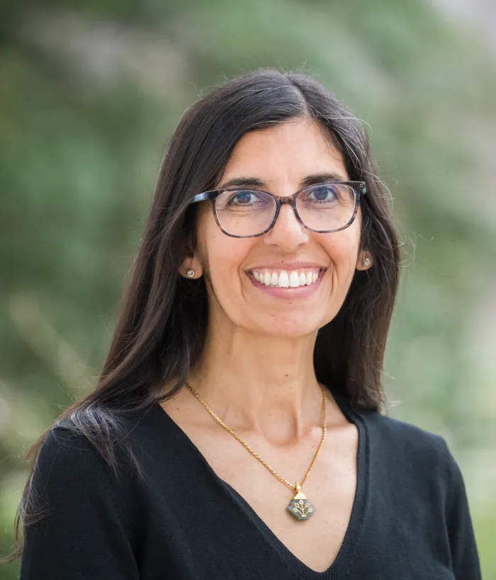 Photo of Monica V. Ogra