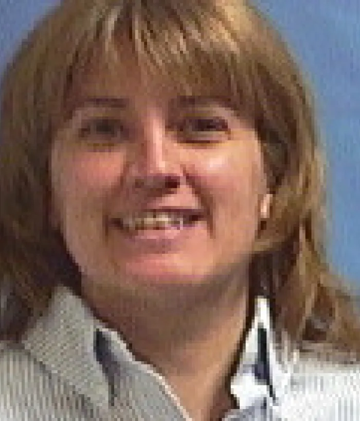 Photo of Ruth Miller